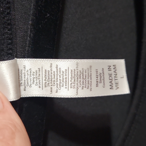 Lularoe Disney perfect tee. Nightmare jack skellington size large - Picture 4 of 6